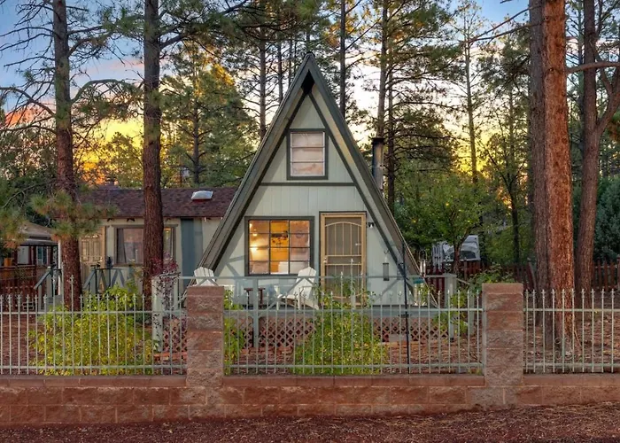 A-frame, 2 Bedroom 1 Ba, Lakes, Fenced, Fireplace Holiday home Pinetop-Lakeside